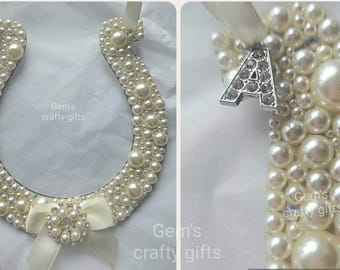 Wedding Horseshoe, Lucky horseshoe, Pearl wedding horseshoe, Bride horseshoe, Couple gift, Wedding gift, Horseshoe, With or without charm