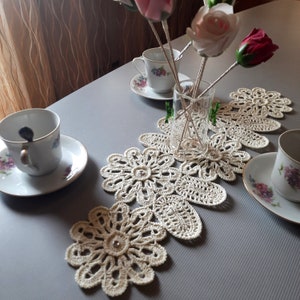 TUTORIAL Crochet TABLE Runner CENTERPIECE Pattern - Gift for the Home - Floral Decor - Lace Table Cloth - Digital Pattern