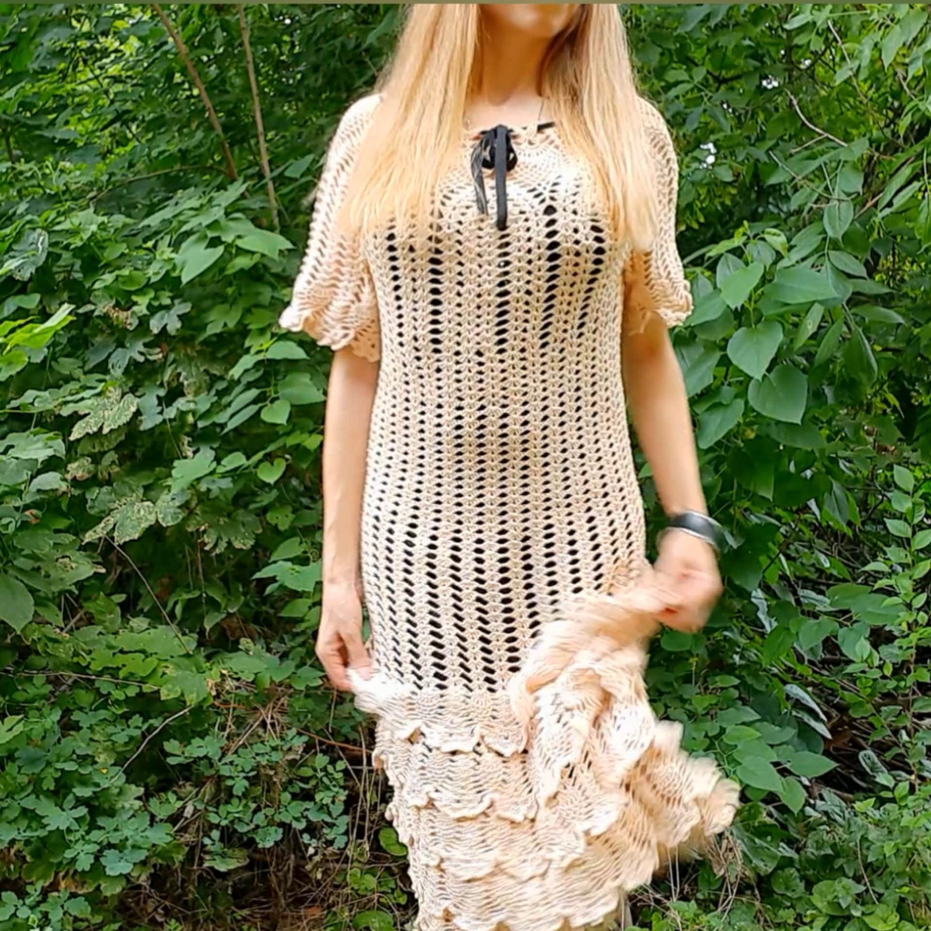 crochet midi dress pattern MUUSA crochet tutorial: Lace midi dress with short sleeves Maana Crafts