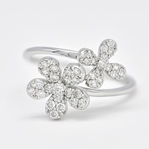 Natural diamond Ring, 18KT White Gold Round Diamonds Ring, Flower Statement Ring, Floral Diamond Ring