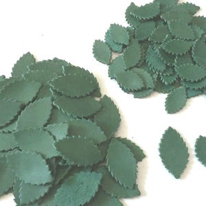 Leaf Shape, Leather Leaf, 13/16"(20mm.) & 1 3/16" (30mm.) High, Green, Leather Leaf Die Cut, Leather Leaf Cut Outs, DIY Projects.