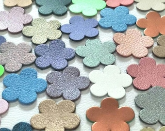 Metalliska läderblommor i stansform: Blandade metallfärger, 6 storlekar, 40 delar