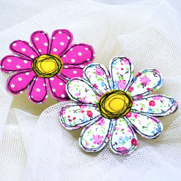 Pink flower brooch set 2pcs Fabric daisy Textile art single flower brooch Fabric flower jewelry Handmade textile floral brooch Daisy pin