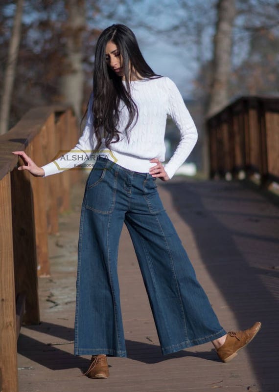 Regular Bottom Ladies Blue Wide Leg Denim Jeans Waist Size 32