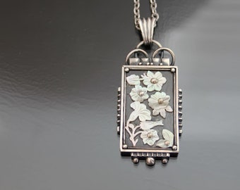 Art Deco. Silver 900 Floral Geometric Pendant. Carved Mother Of Pearl, MOP Vintage Necklace