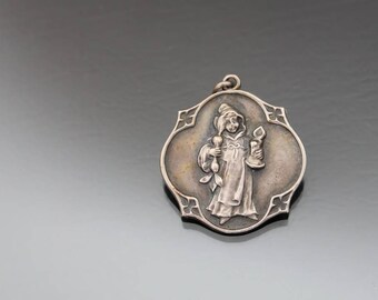 Jugendstil FALK BRTHERS Mädchen Anhänger. Münchner Kindl 800er Silber. Jugendstil Antik Charm Bayern, Oktoberfest, Bier, Mönch