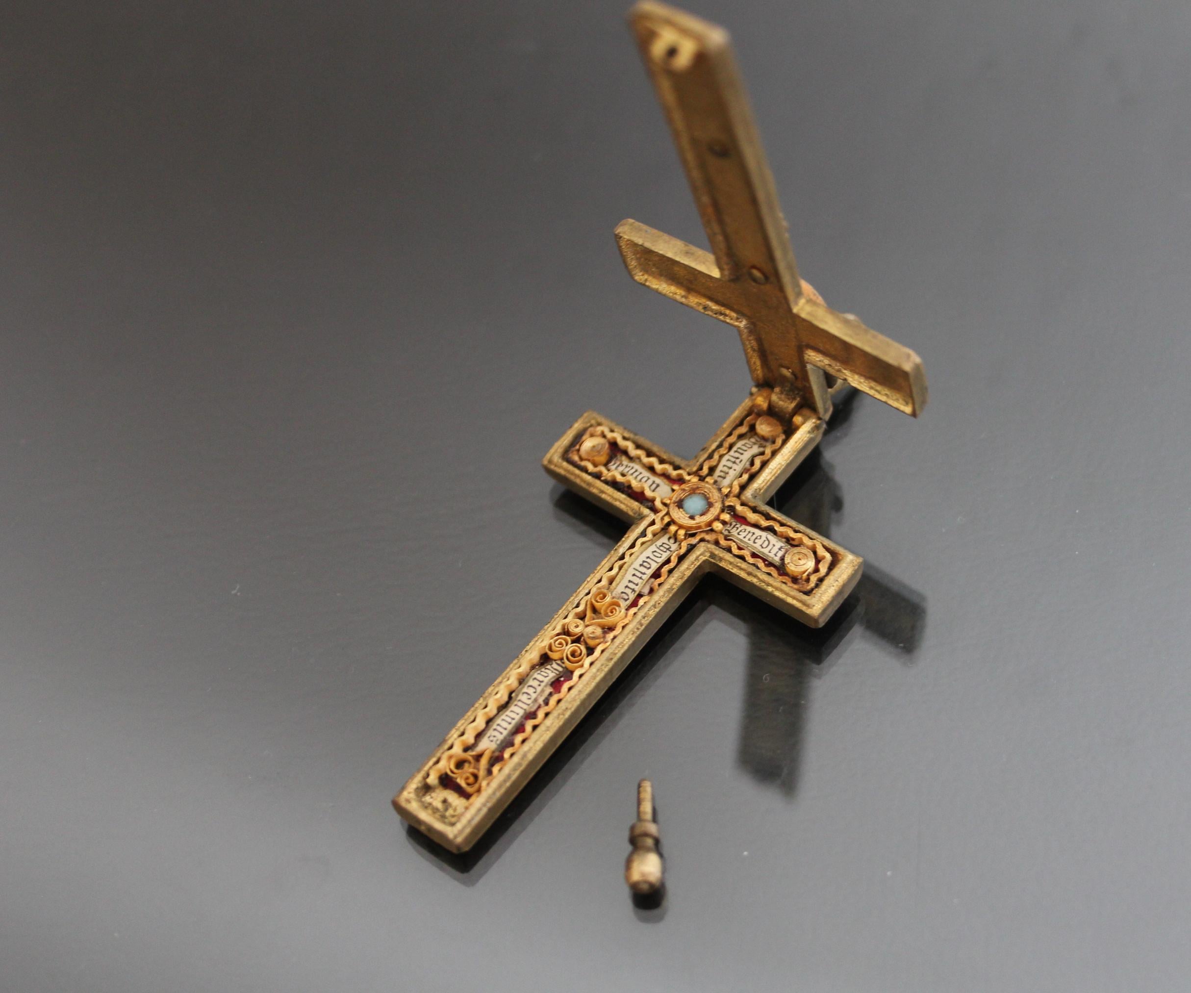 NUN'S  WORK. Vintage Relic Reliquiary Locket Crucifix Cross Pendant.