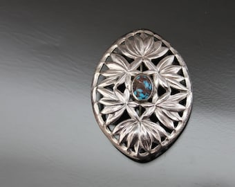 XL Jugendstil. Broche à pendentif floral antique en argent 900. Turquoise, Art nouveau, Artisanat d'art.
