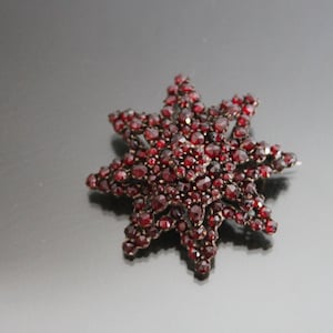 XL Victorian Bohemian Garnet Star Brooch, Rose Cut. Antique Garnets.