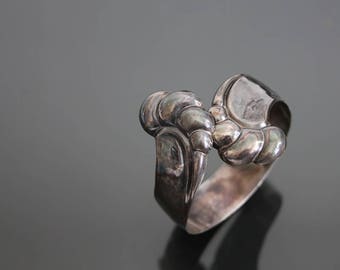 Jugendstil Arts And Crafts Cuff Hammered Bracelet. 925 Sterling Silver. Antique Artisan Bangle.