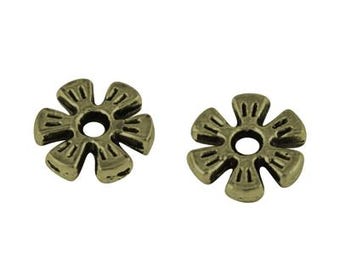 50 Pieces - 8x2mm Antique Bronze Flower Spacer Beads - Daisy Beads - Metal Spacer Beads - Jewelry Supplies - Craft Supplies