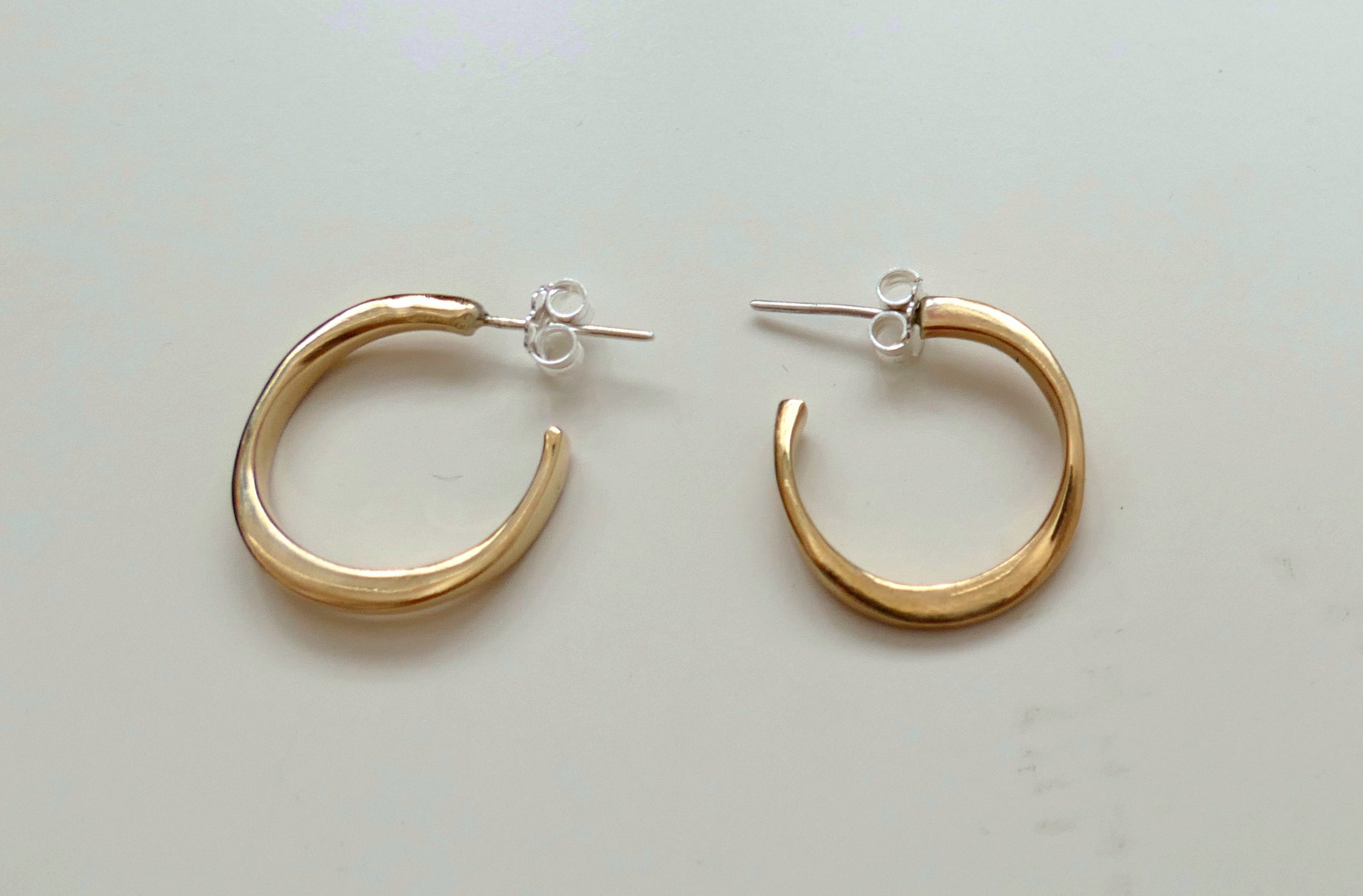 Gold Small Solid Hoop Earrings Sturdy Circle 1 Inch Hoop - Etsy