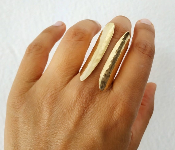 Crescent Moon and Heart Middle Ring. Middle Finger Ring. | Maiden-Art