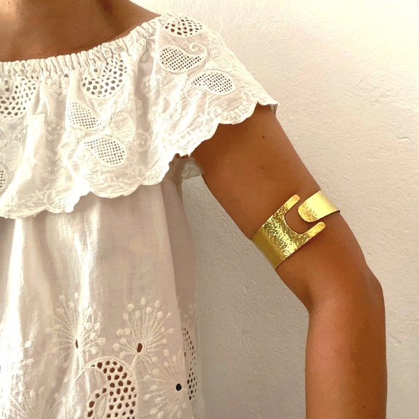 Gold open  bicep cuff bracelet , wide open bicep cuff, upper arm oversized brass band