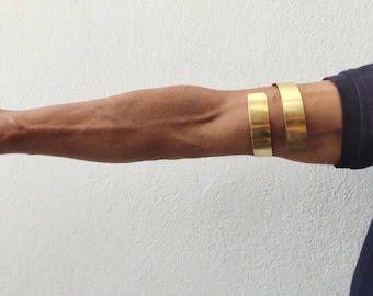 Men gold wide upper arm band wrap around men armlet cuff men metal snake bicep bracelet