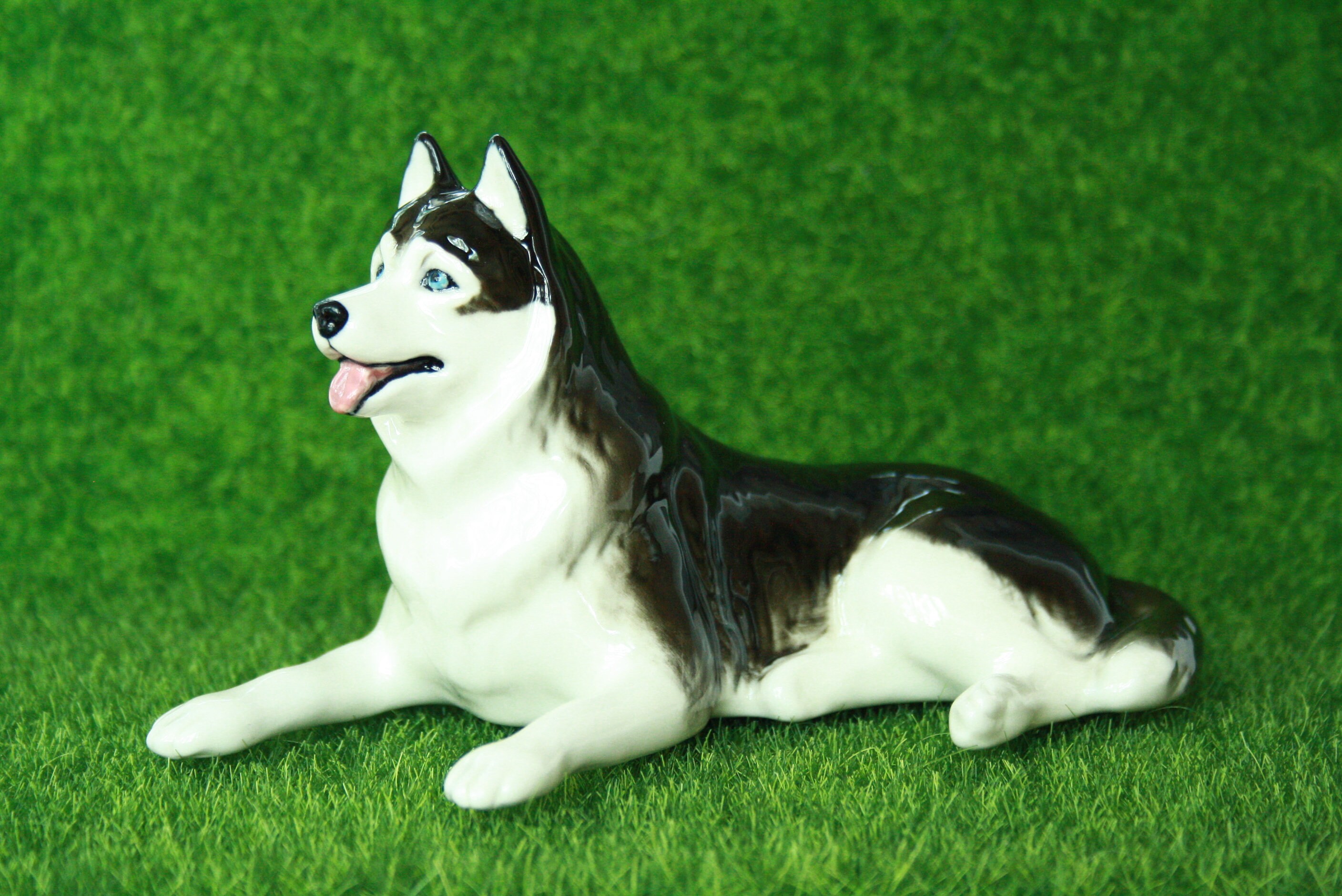 Siberian husky dog porcelain figurine handmade statuette Etsy