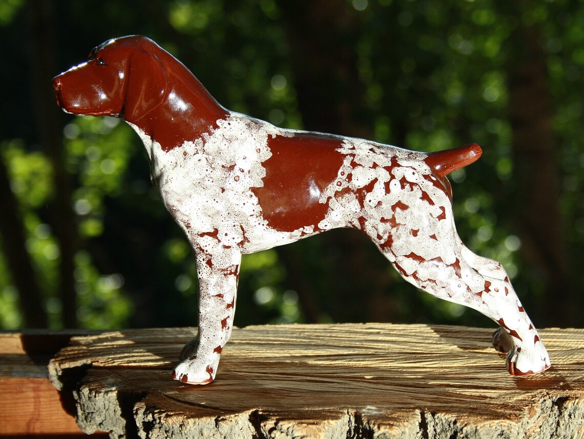 pointer dog figurines