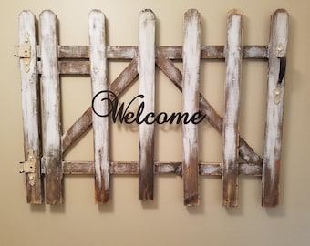 Picket Fence Wall Hanging - Large