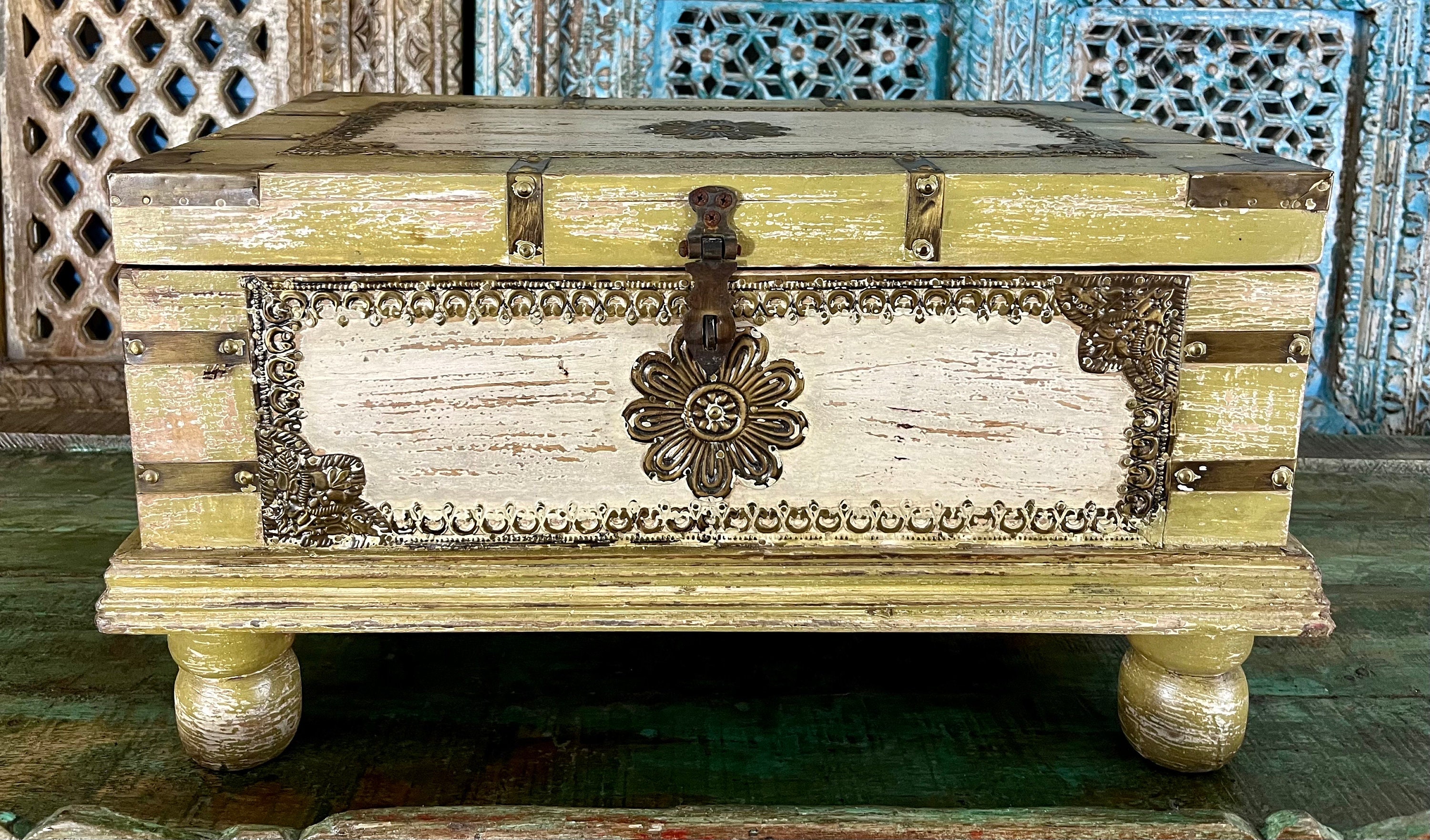 Chamfer wood chest deals