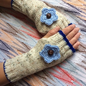 Handmade fingerless gloves, wrist warmers, winter gloves.