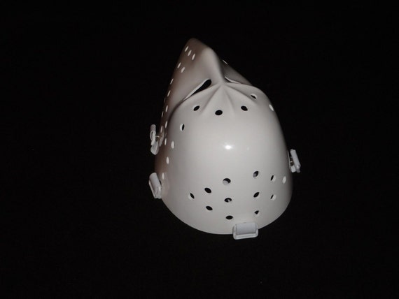 New Vintage Parent Hockey Goalie Mask White 