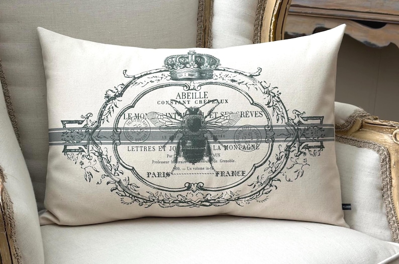 French Bee Pillow Cover: Country Cottage Lumbar Cushion #703 bild 1