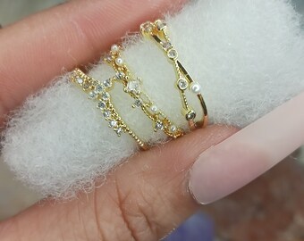 Bejeweled Midi ring stack