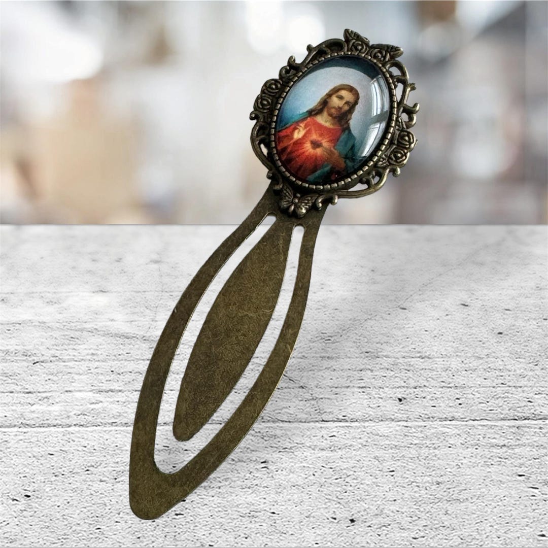 Sacred Heart of Jesus Bookmark - Etsy
