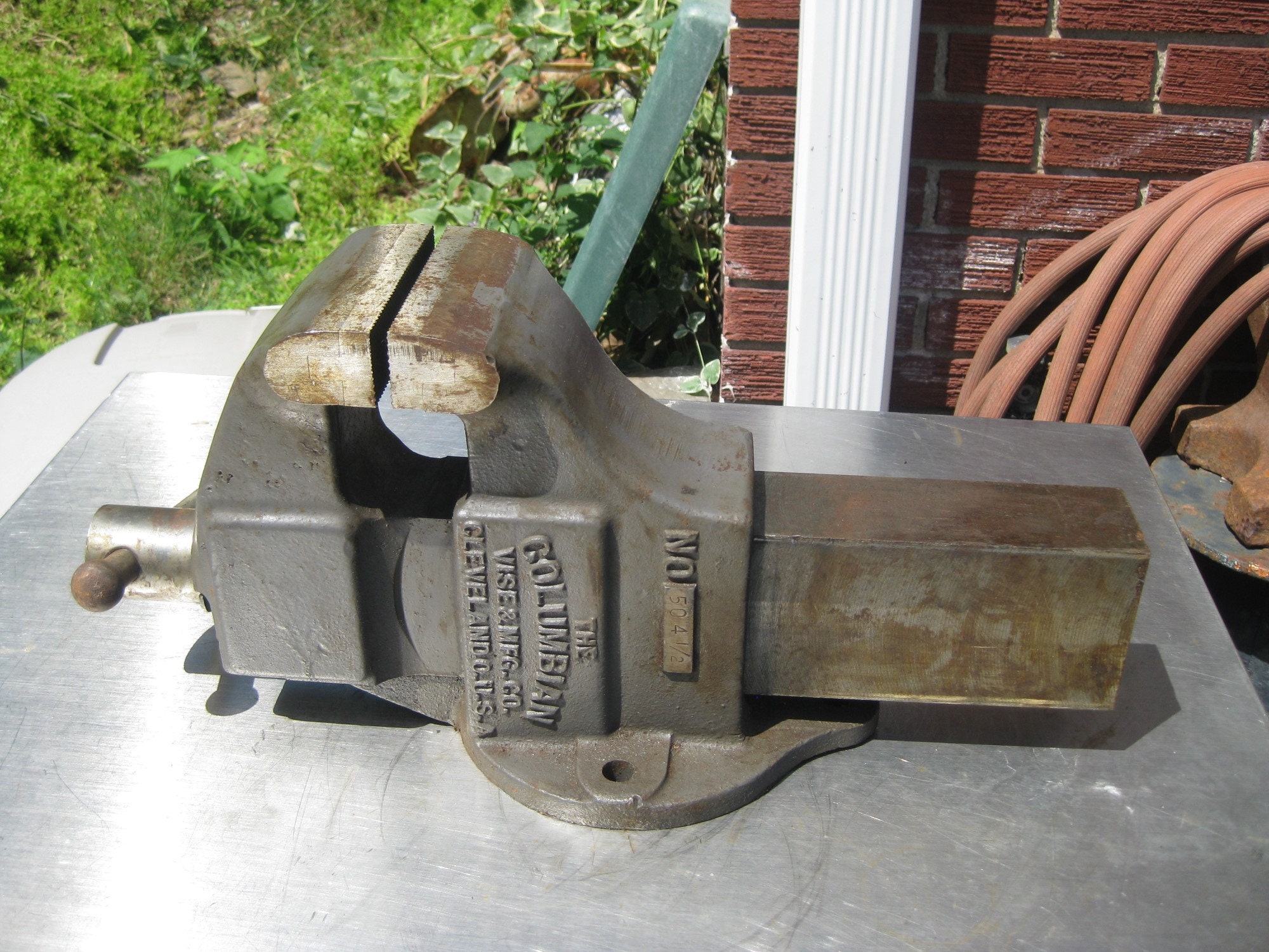 Antique Vintage 504 1 2 Columbian Machinist s Bench Vise 4 1 2