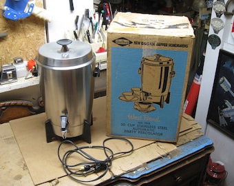 Vintage West Bend 30 Cup Stainless Steel Automatic Party Percolator No. 7210 w/ Box