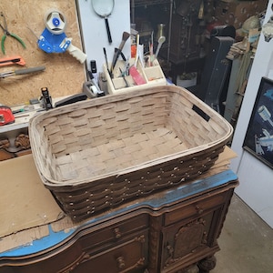 Antique Late 1800&#39;s Woven Wicker Basket / Gathering Harvest Field Basket 28 1/2&quot; X 19 1/2&quot; X 10&quot;