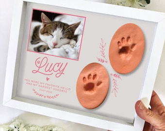 Caja de sombras conmemorativa para mascotas: marco de recuerdo para dos huellas de patas, para huellas de patas o de nariz en arcilla o tinta