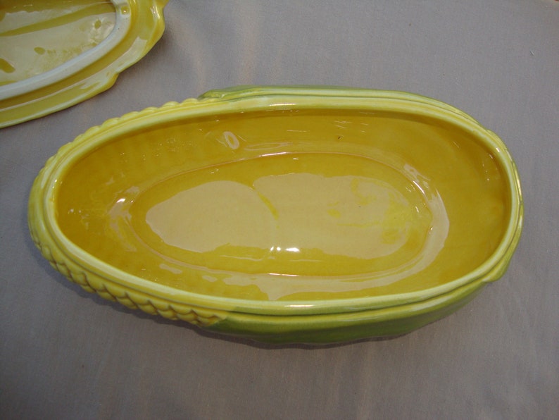 Shawnee USA Oven-Proof Casserole 74 Corn King Covered Casserole Dish