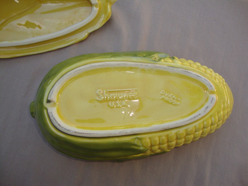 Shawnee USA Oven-Proof Casserole 74 Corn King Covered Casserole Dish
