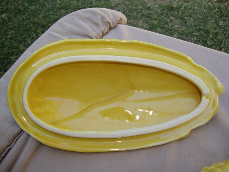 Shawnee USA Oven-Proof Casserole 74 Corn King Covered Casserole Dish