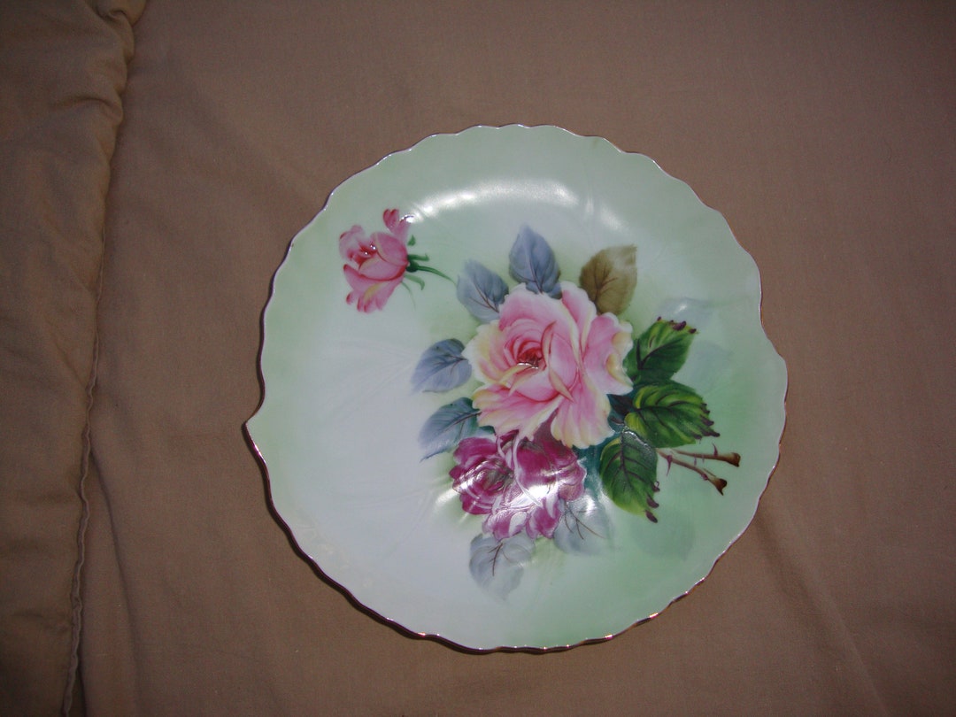 Ucagco Ceramics Japan Plate Gold Trim Pale Green With Pink Roses 8 1/2