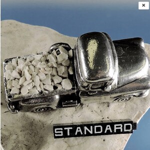 Crushed Ivoryite, Ivoryite Magnesite Inlay #35, Jewelry Inlay, Wood Inlay, Gift, Hand Crushed by Thegrindingshed