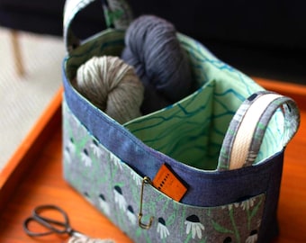 Divided Basket Pattern by Anna Graham for Noodlehead, sewing instruction booklet