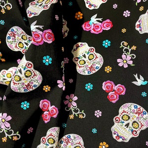 Day of the Dead Fabric Folkloric Sugar Skulls Glitter quilt cotton sewing material Listed by Yard and Half Yard continuous cut David Textile
