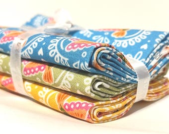 Fiesta Fabric Bird Tiles quilt cotton sewing material by the yard and half-yard continuous cut