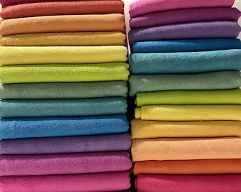 Cherrywood Fabric Color Wheel Fat Quarter Bundles quilting cotton sewing material, 12 hand-dyed cottons