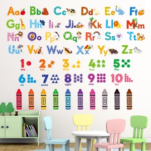 DECOWALL DS-8044 Animal Alfabeto Números Decalques coloridos Adesivos crianças descascam e colam removíveis para decoração de quarto abc sala de aula educacional