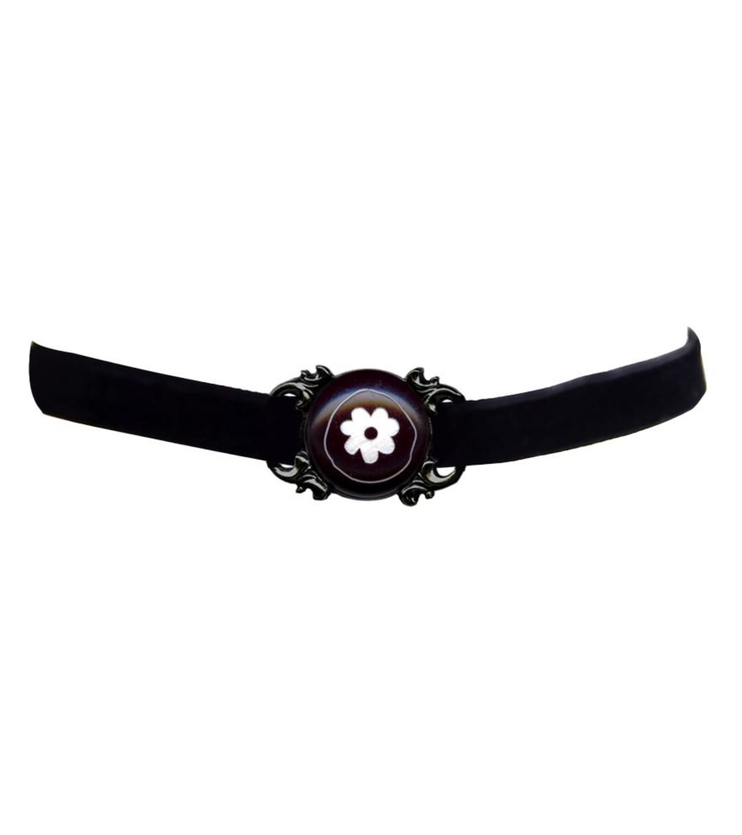 Black and White Floral Choker Necklace - Handcrafted Jewelry - Made in ...