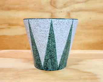 Bauhaus Theodor Bogler Vase, Wilhelm Herkenroth Studio Keramik