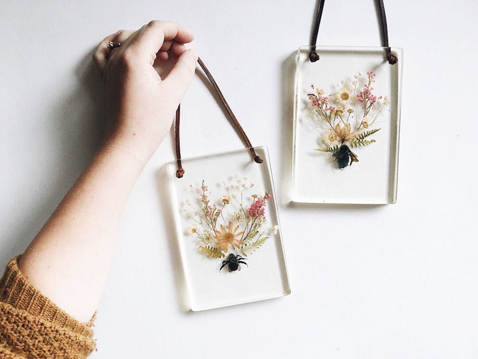 Personalized Hanging Resin Plaque / 4 x 6 / Etsy