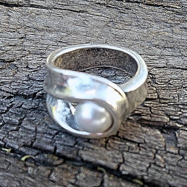 Gray Oval Crystal Gold Ring - Uno de 50