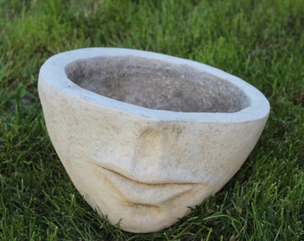 Vintage Nina Studio Quakertown, PA Concrete Face Planter Modernist MCM