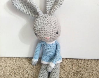 Coniglietto all'uncinetto, coniglietto amigurumi, regalo per bambini, regalo per bambino, regalo per la doccia per bambini, pronto per la spedizione