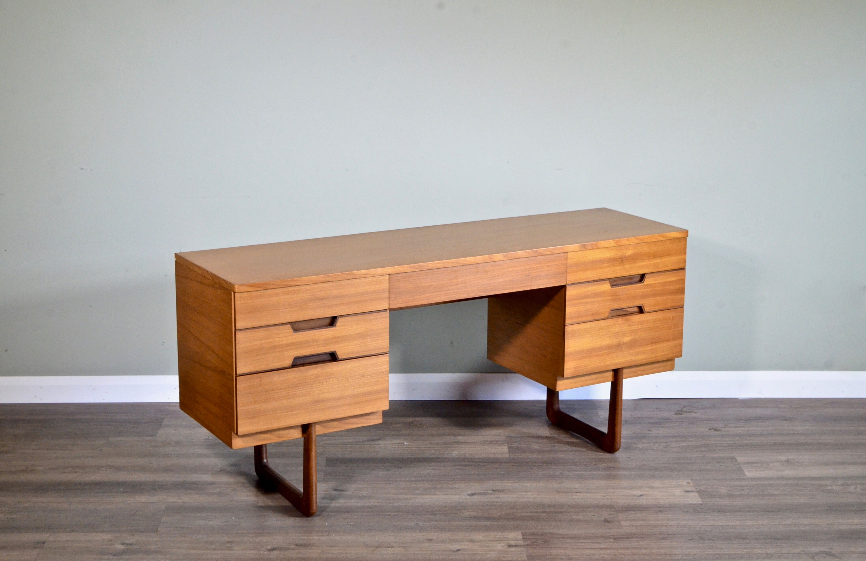Home & Living Vintage Modern Retro. Midcentury Danish Teak Desk