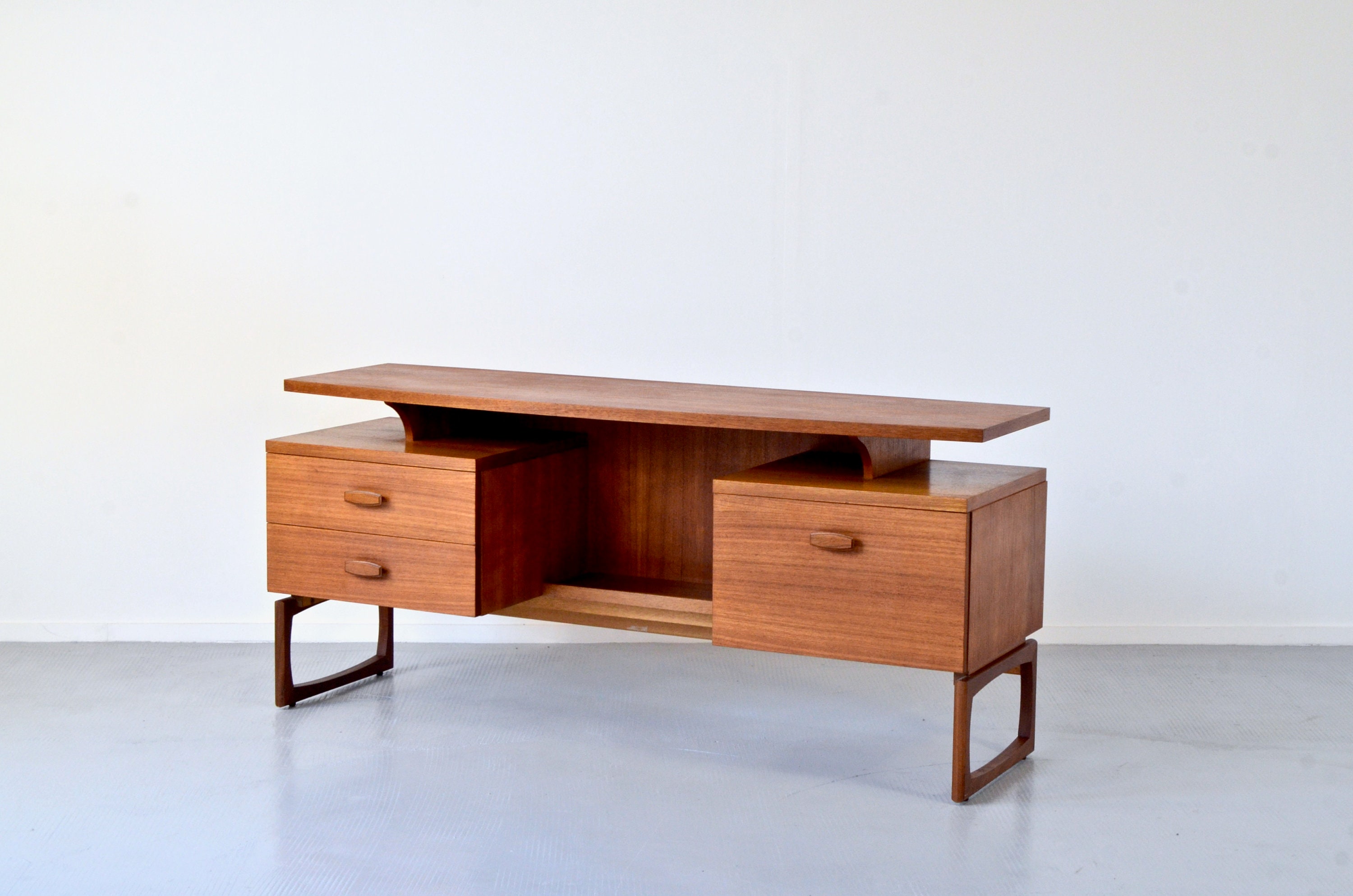 Midcentury G Plan Floating Top Teak Desk. Vintage Modern / - Etsy